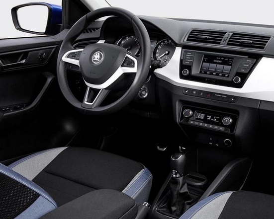 skoda fabia 2015 фото салона